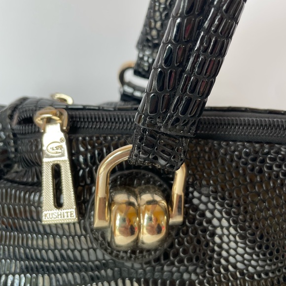 Kushite‎ black faux python snakeskin handbag - Picture 3 of 14